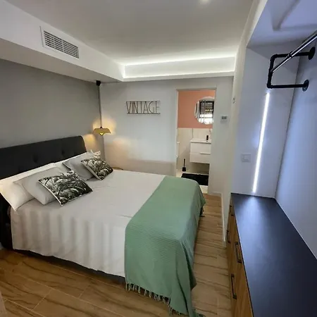 Agata 10-3e Апартаменты *